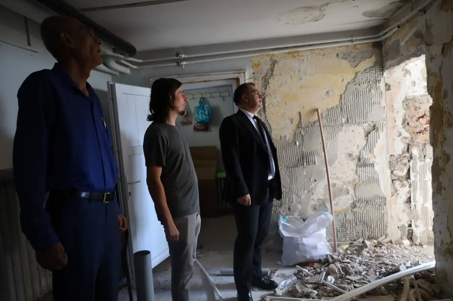 Vize’de eğitim kurumlarına kapsamlı bakım ve onarım