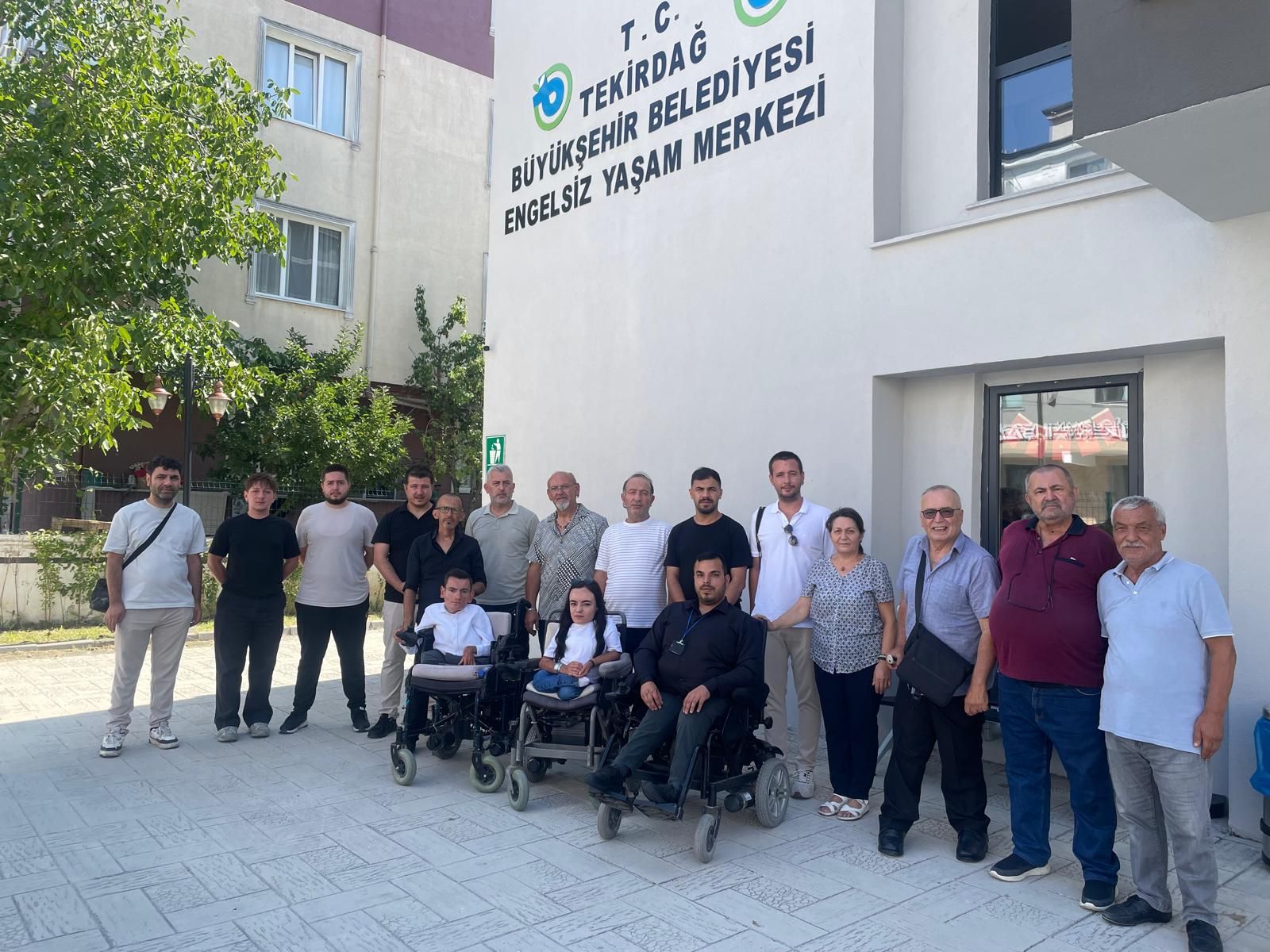 Karatepe: Basınla birlikte var oluyoruz