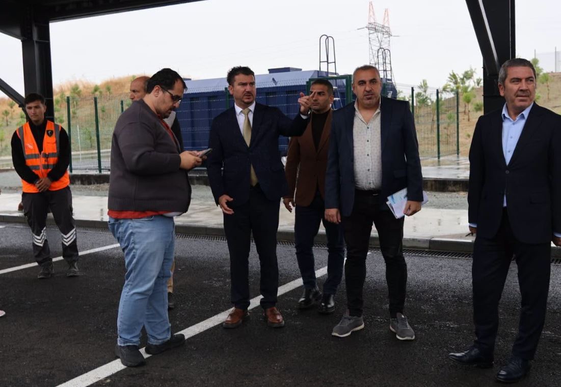 Hızlı Tren Garı’na minibüs ve taksi durağı