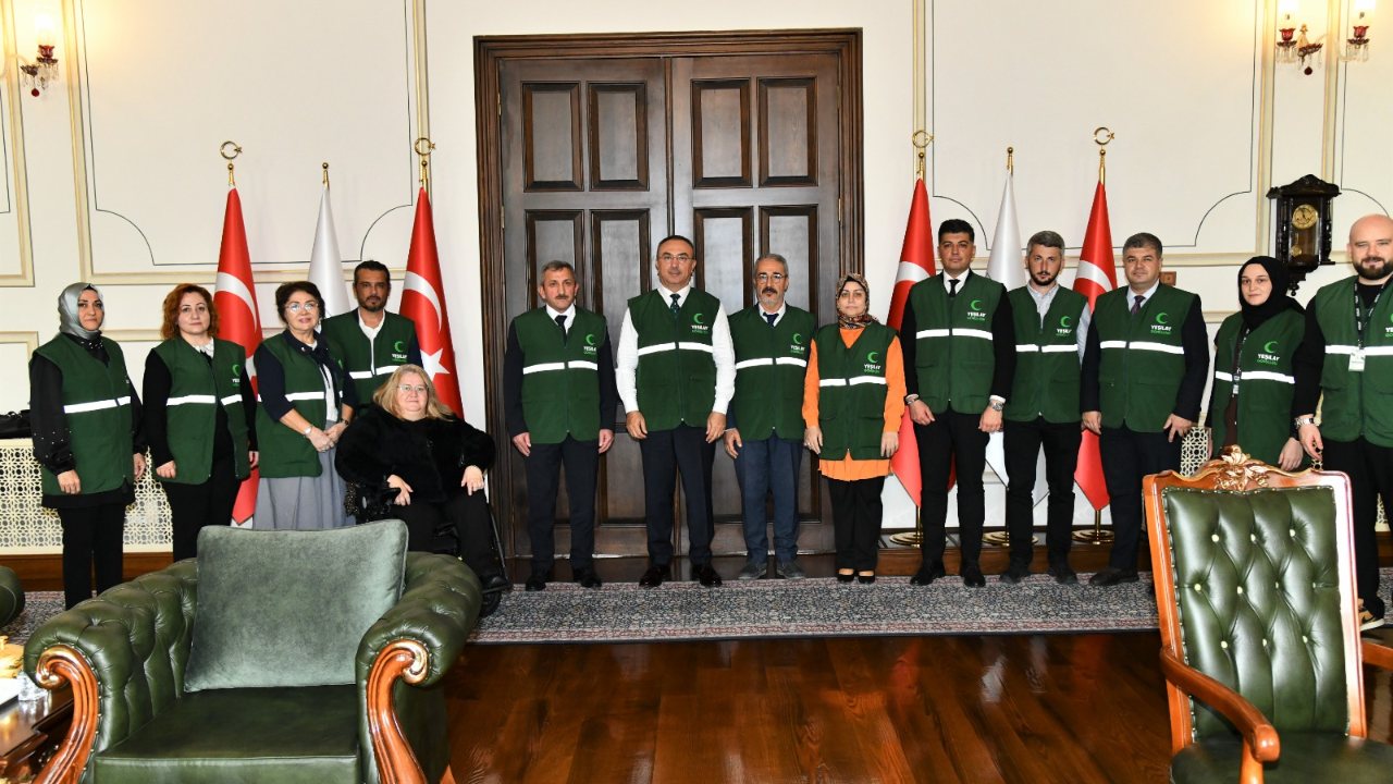 Yeşilay’ın yeni başkanı Erdoğan’dan Vali Soytürk’e ziyaret