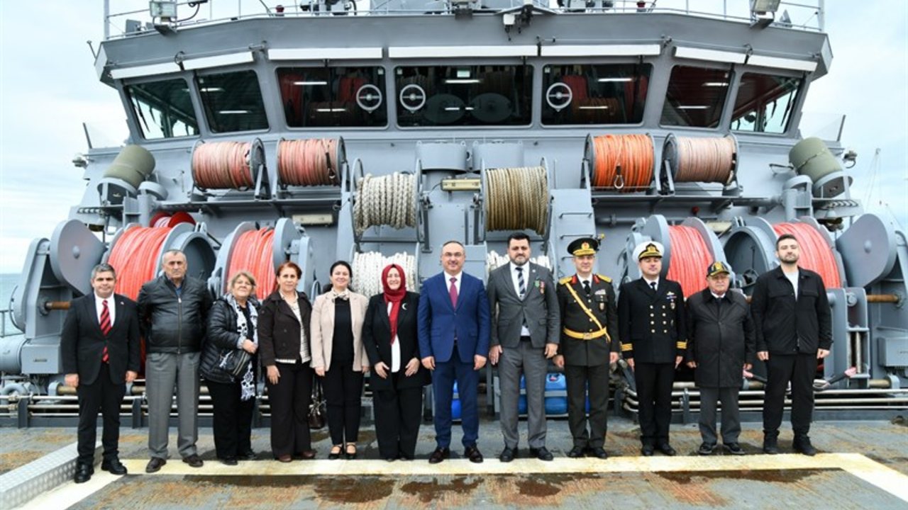 TCG Işın’ın güvertesinde vefa buluşması