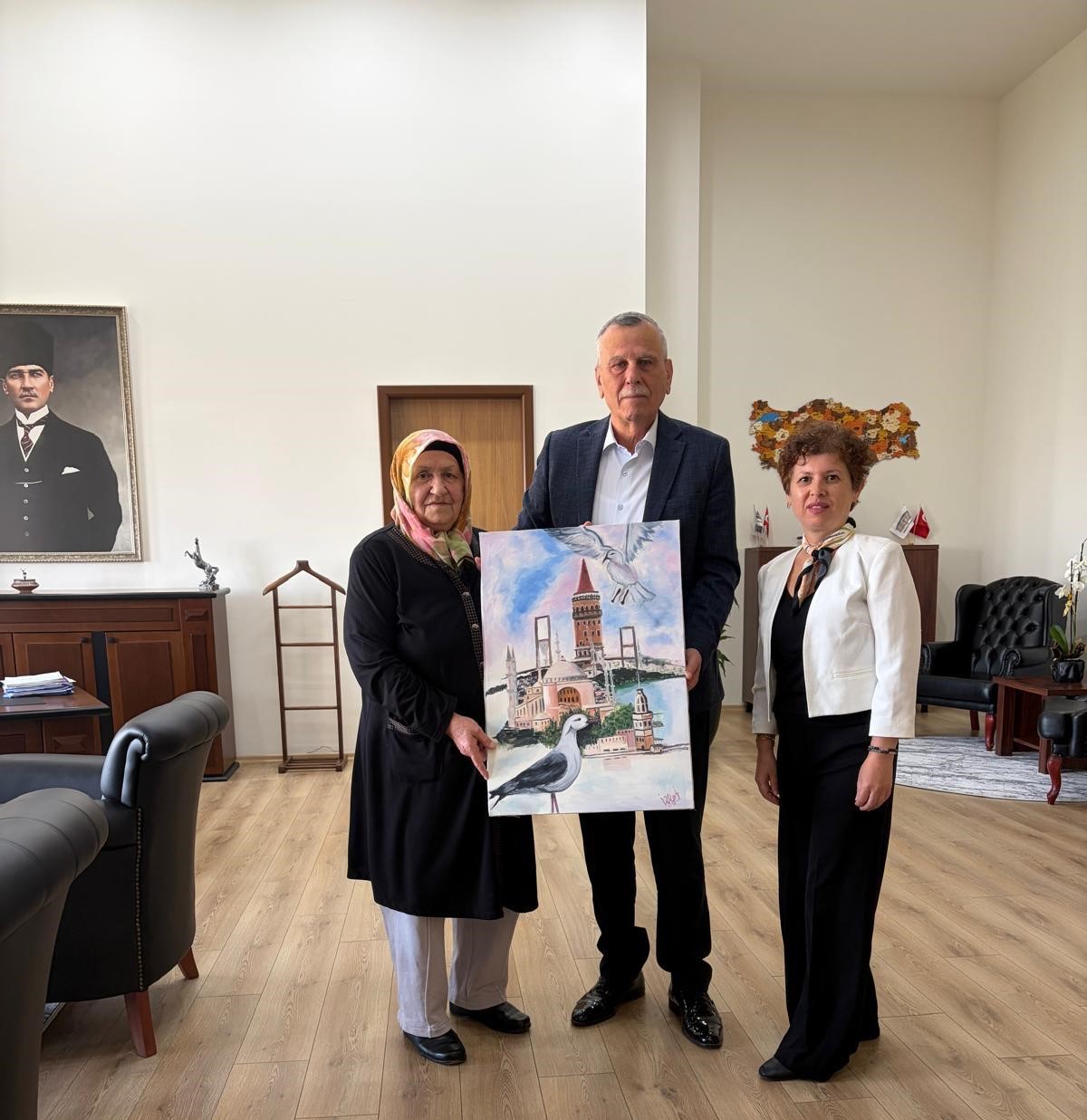 72 yaşındaki ressamdan Kaymakam Günlü’ye özel tablo