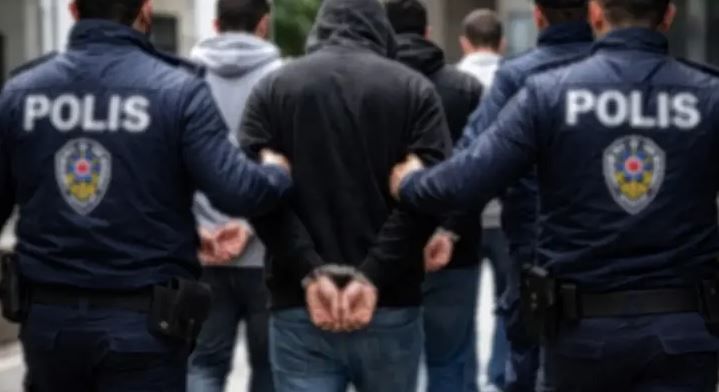 'Yatırım dolandırıcılığı' yapan şebekeye dev operasyon!