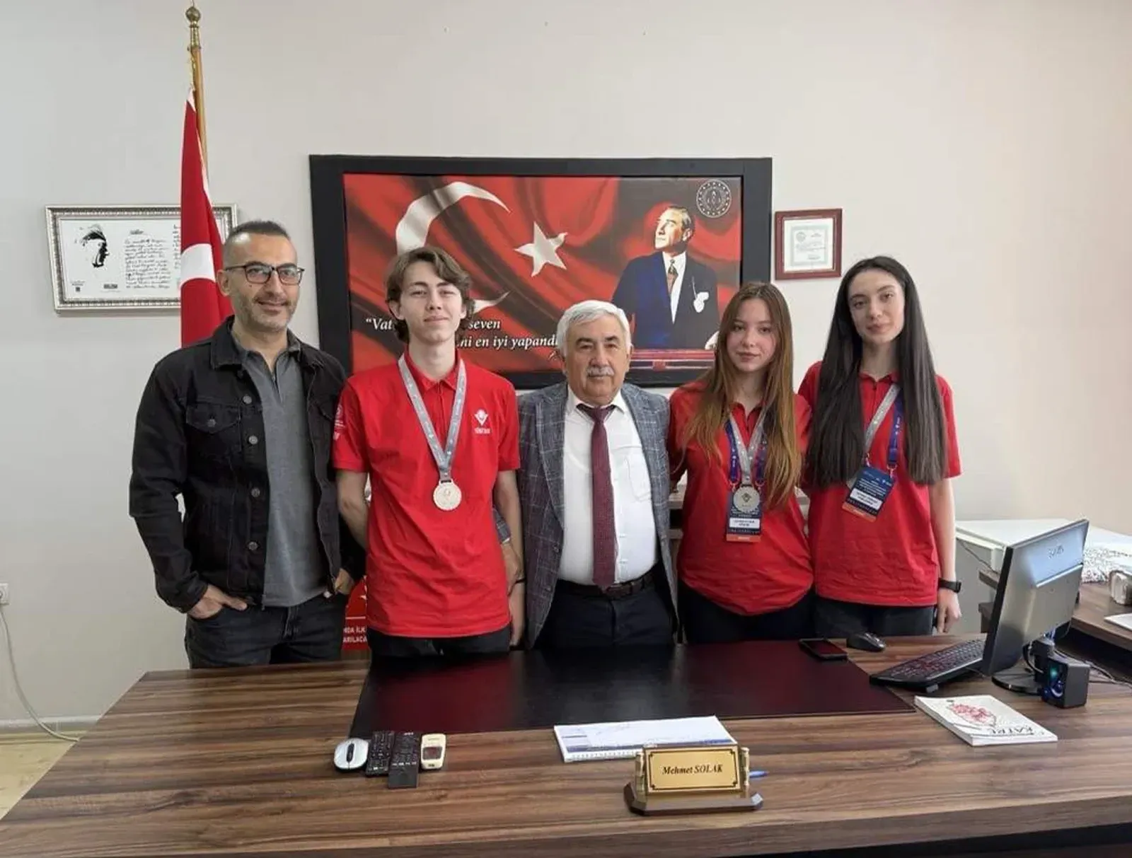 TÜBİTAK yarışmasında Türkiye 2’ncisi oldular