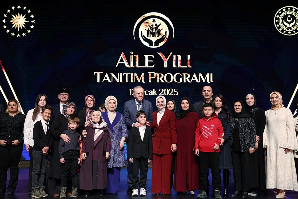 Türkiye'nin 10 yıllık aile ve nüfus yol haritası açıklanacak