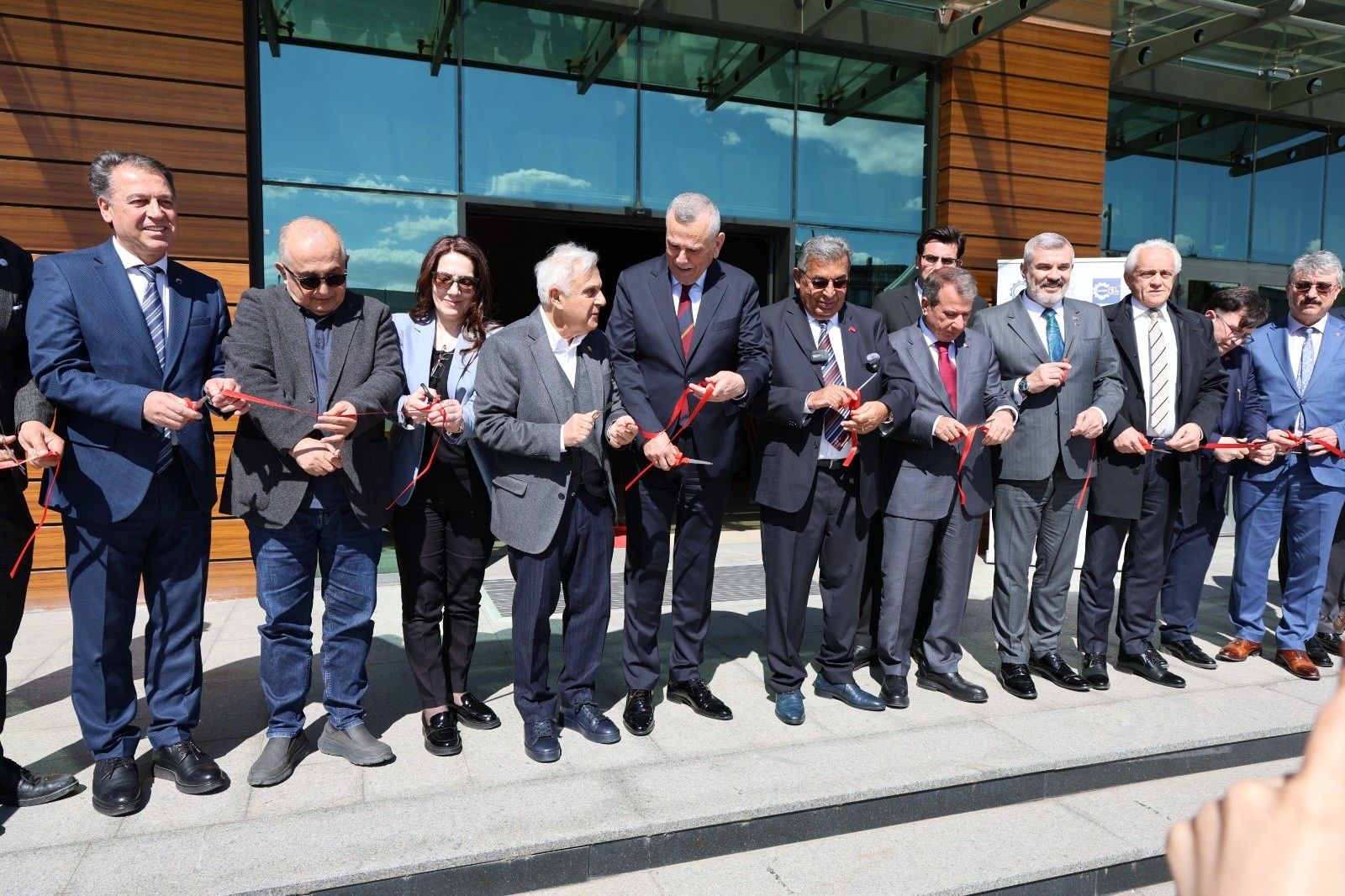 ÇOSB’den 50. yıla özel sergi: ‘Topraktan Teknolojiye’