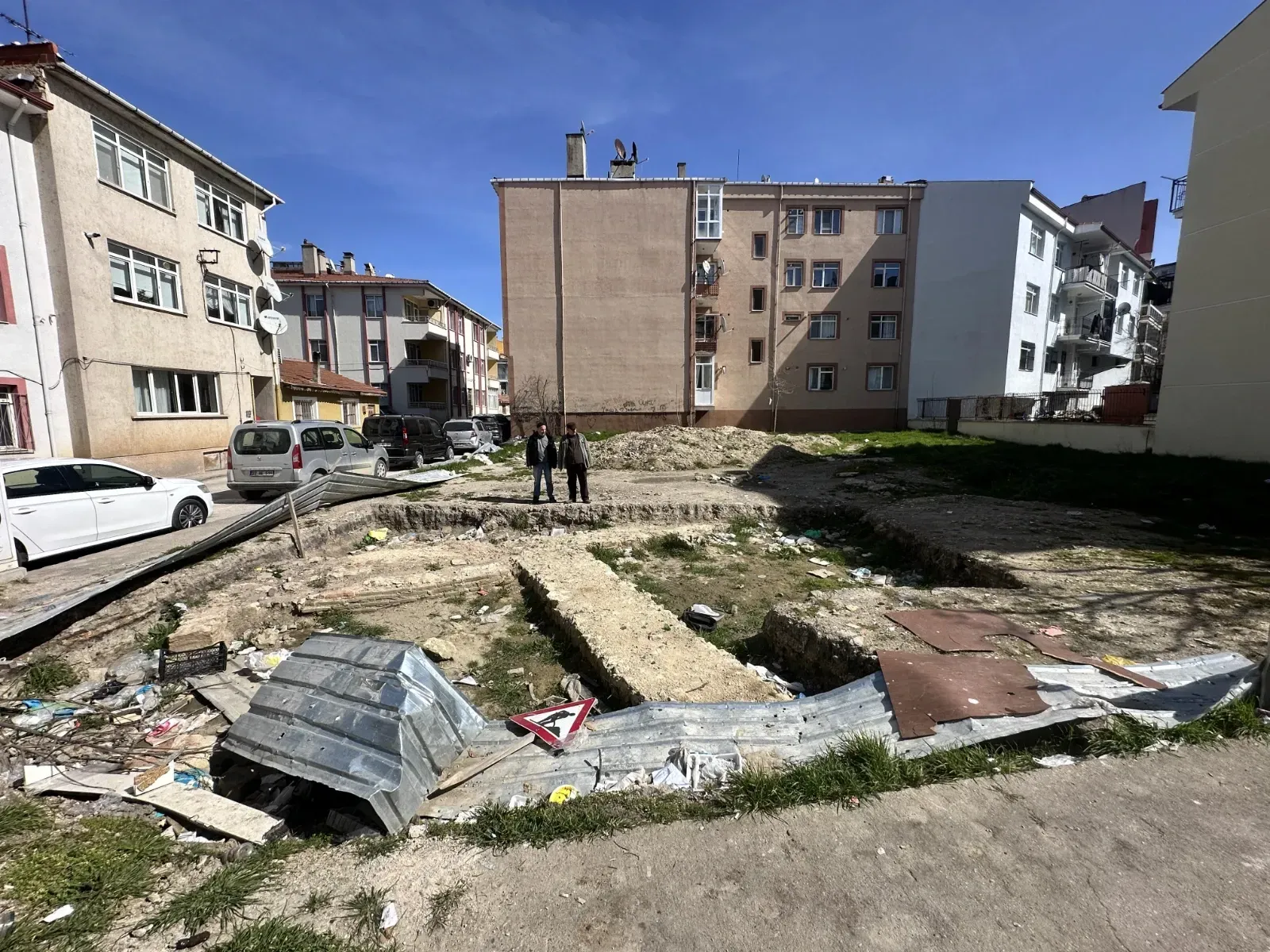 Satın aldığı arsada tarihi cami kalıntıları çıktı