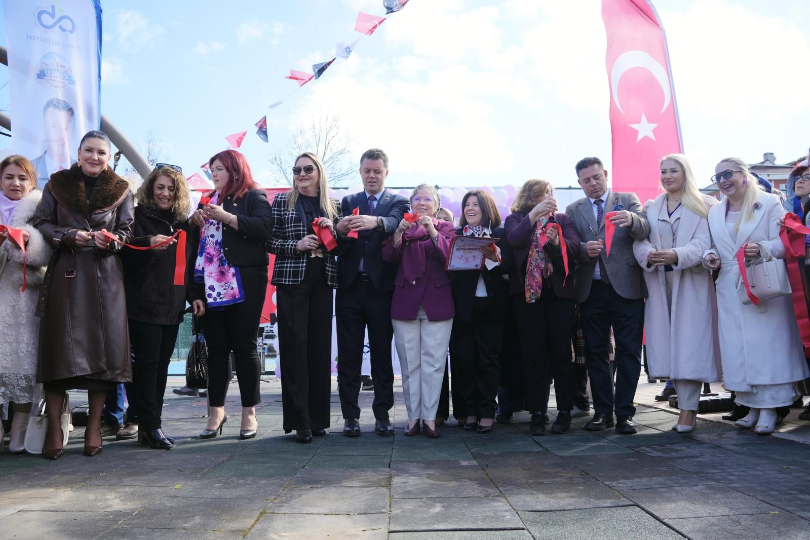Manolya Kadın Eğitim Merkezi’nin açılışı yapıldı