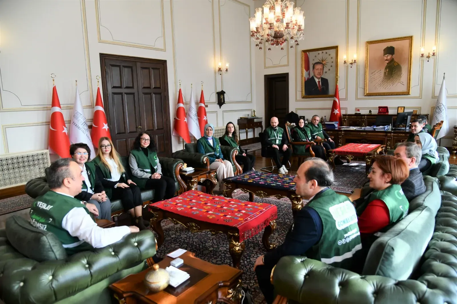 Yeşilay Derneğinden Vali Soytürk’e ziyaret