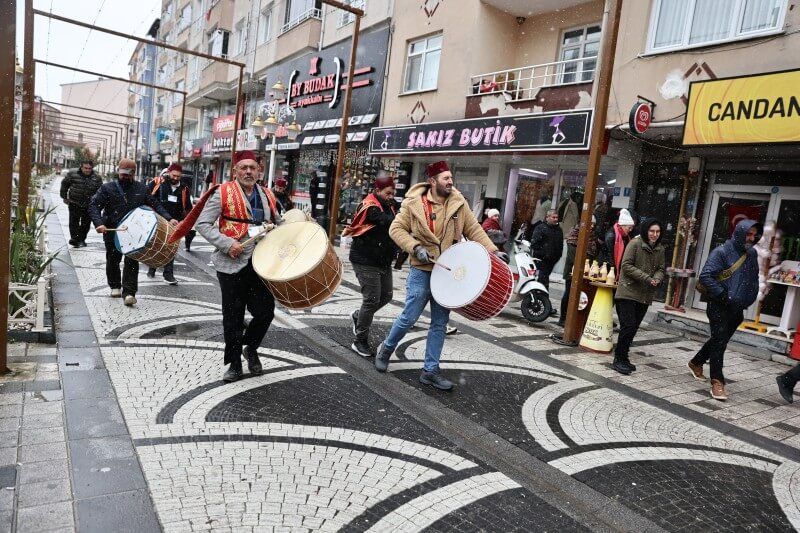 Kapaklı’da Ramazan coşkusu kortejle başladı