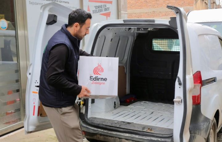 Gıda yardımları devam ediyor