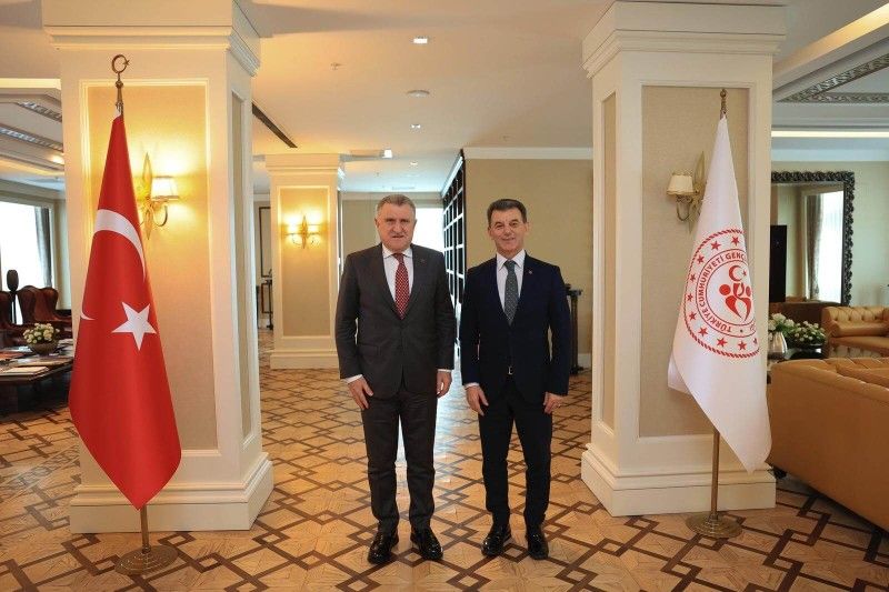 Şehir Stadı projesi için önemli görüşme