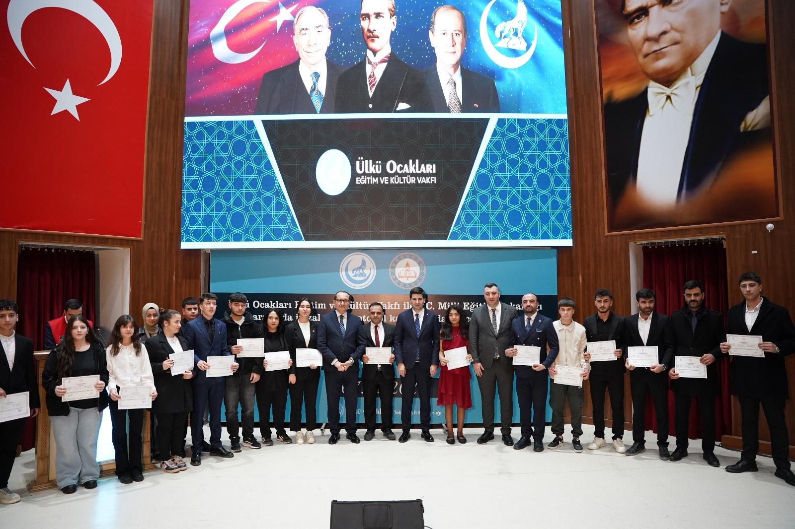 Ülkü Ocakları ve MEB’den örnek eğitim hamlesi