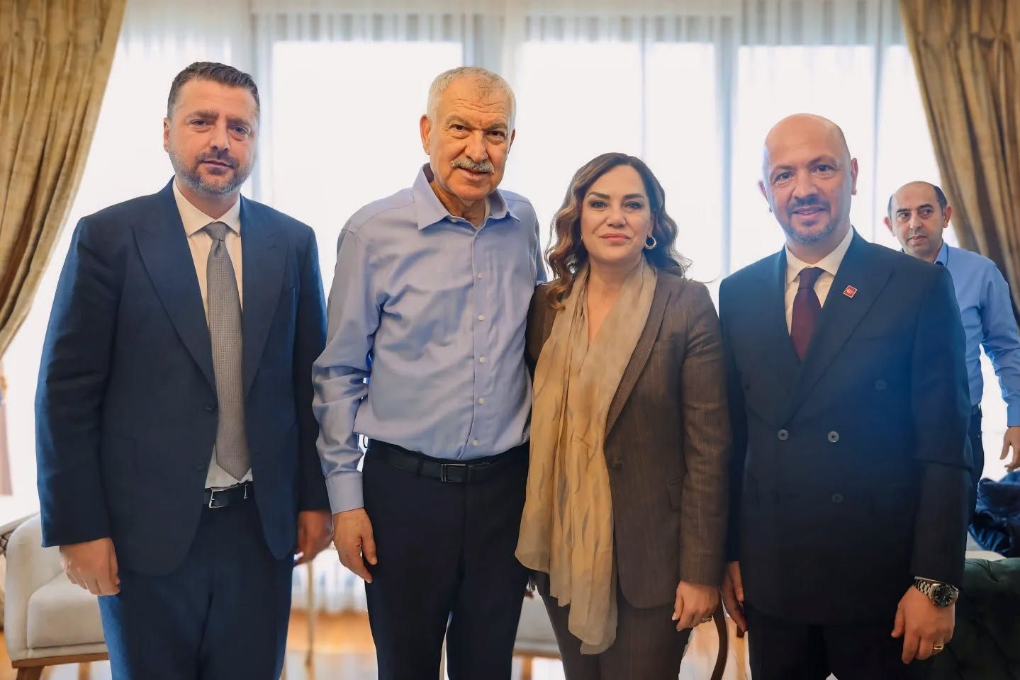 Yüceer ve partililerden Karalar’a ziyaret