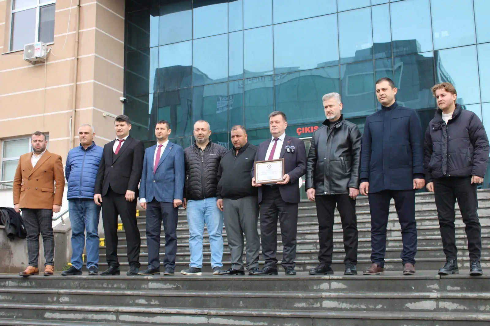 Mustafa As, mazbatasını aldı