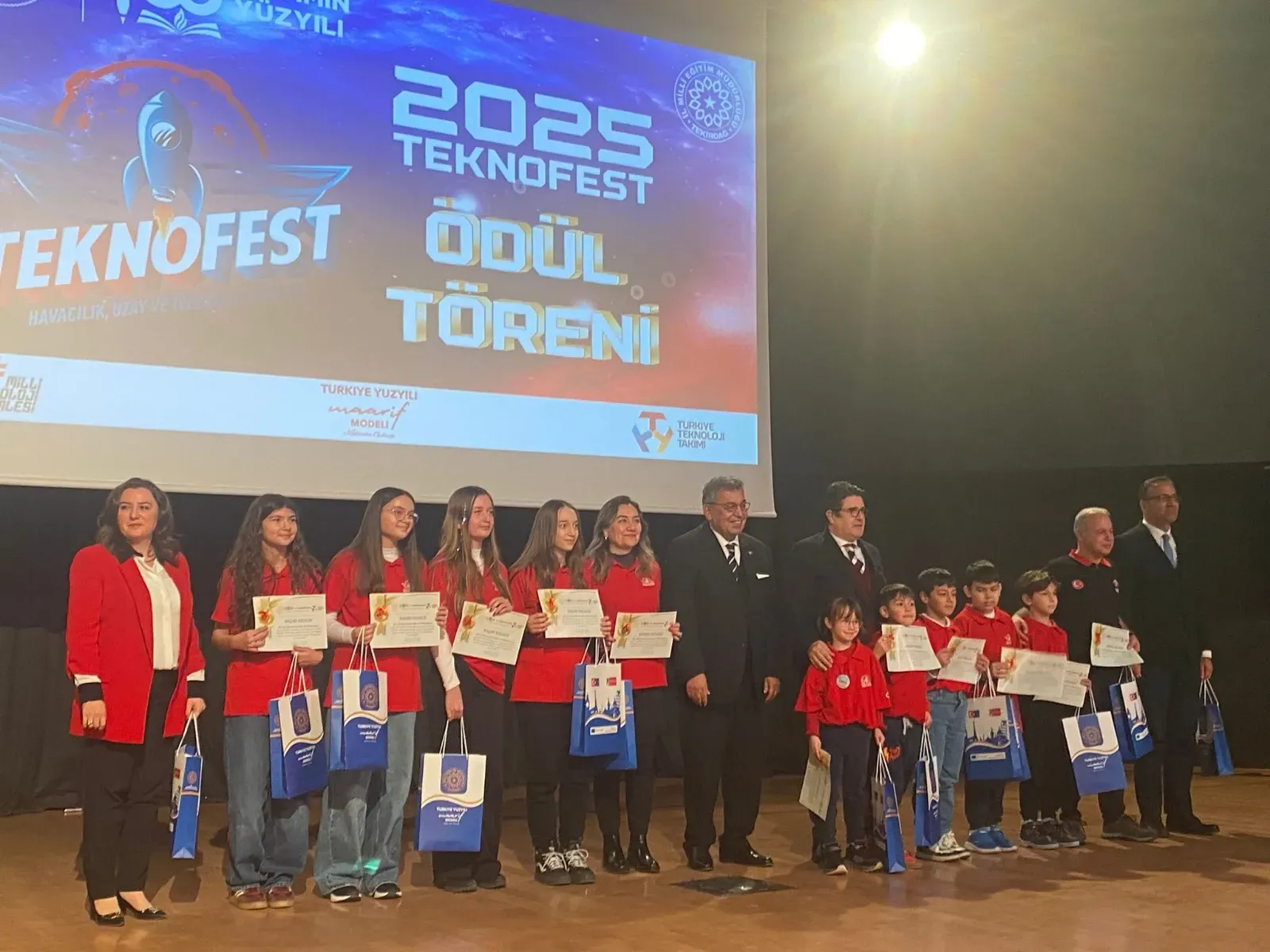 “Başımıza icat çıkartın”