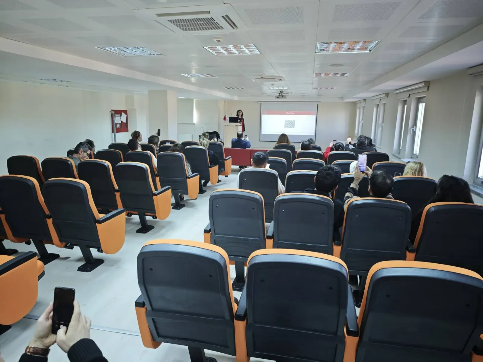 SGK personeline yönelik farkındalık semineri verildi