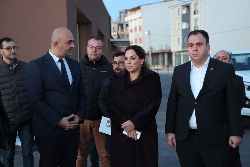 Yüceer, Taziye Evi inşaatında incelemelerde bulundu