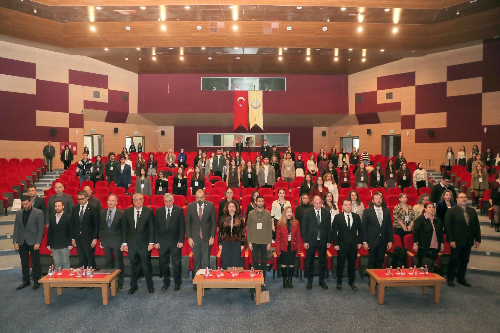 Balkan Eczacılık Öğrenci Kongresi başladı