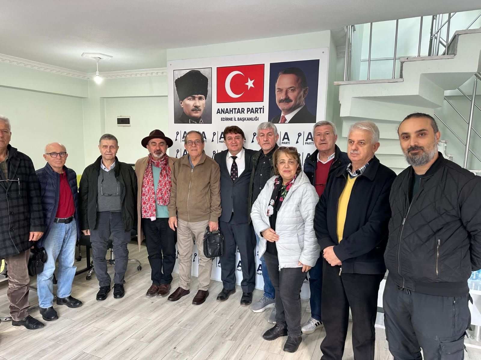 “Emeklilerimizin sorunlarına anahtar çözümler üretmek boynumuzun borcu”