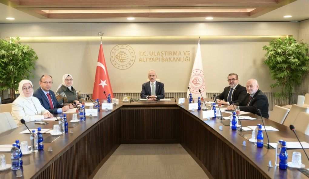 TBMM Çocuk Hakları Alt Komisyon Heyetiyle bir araya geldi