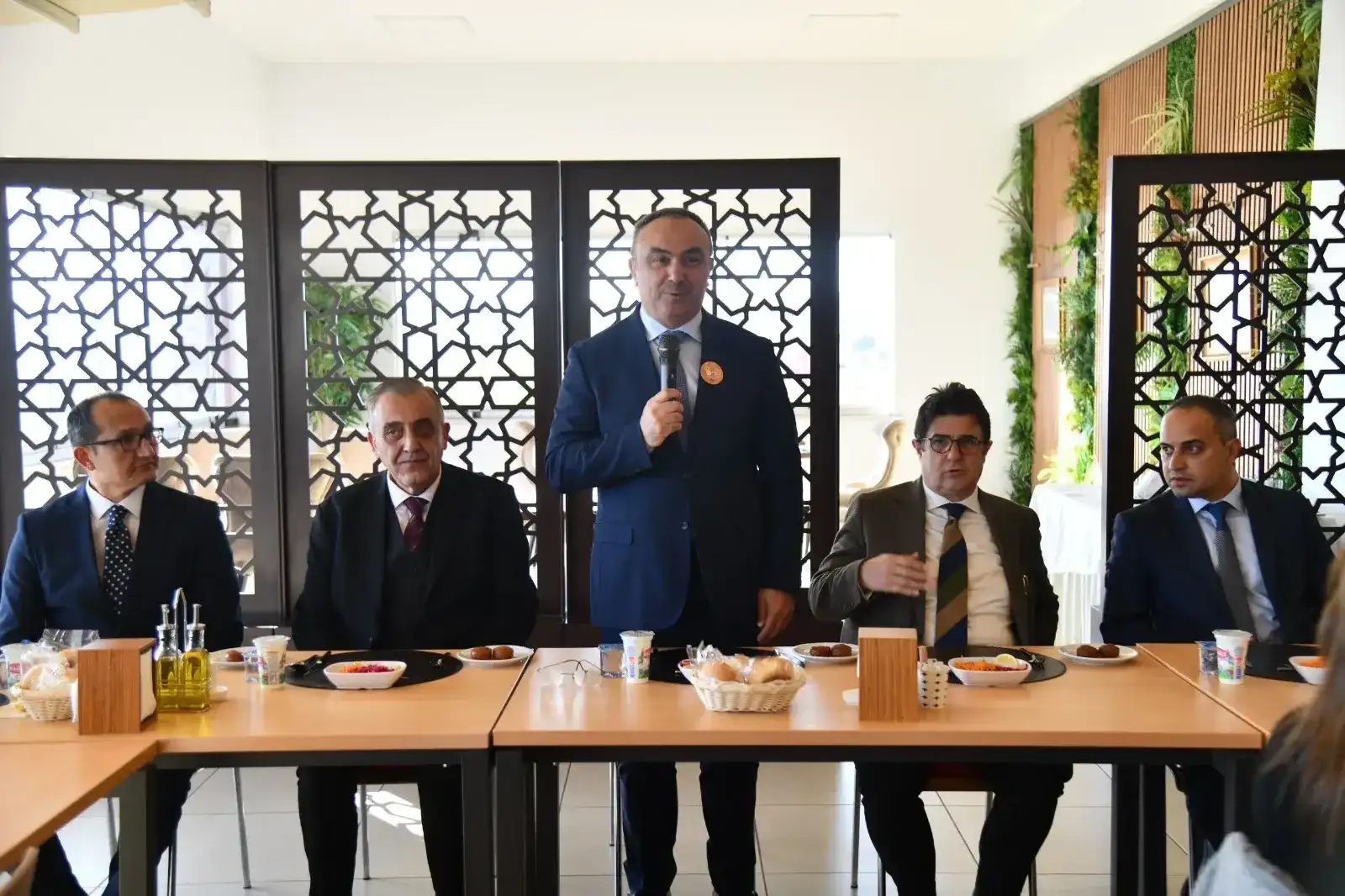 “Öğretmenlik, dünyanın en onurlu mesleklerinin başında”