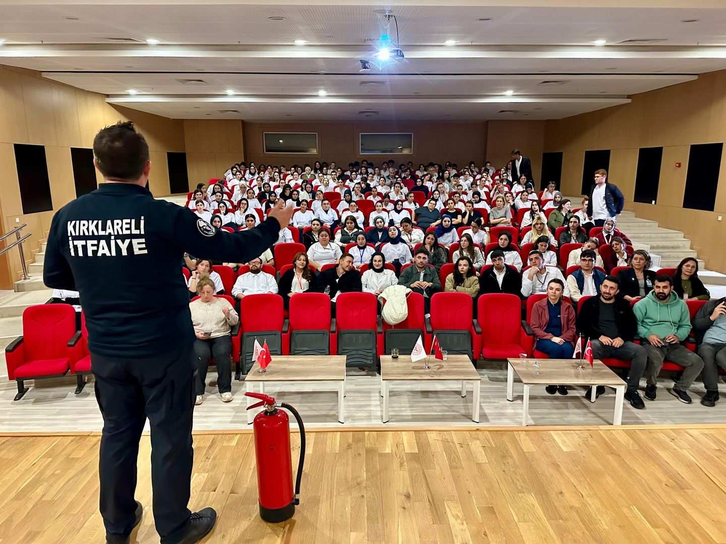 Yangın söndürme eğitimi verildi