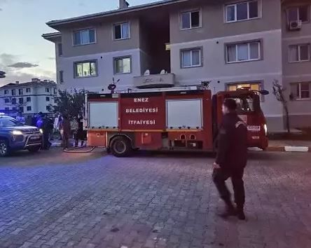 Tartıştığı komşusunu öldürüp, intihar etti