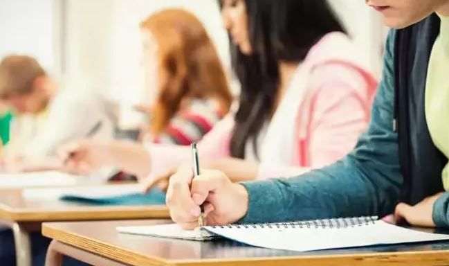 İlk kez burs/kredi alacak öğrenciler için ödemeler başladı