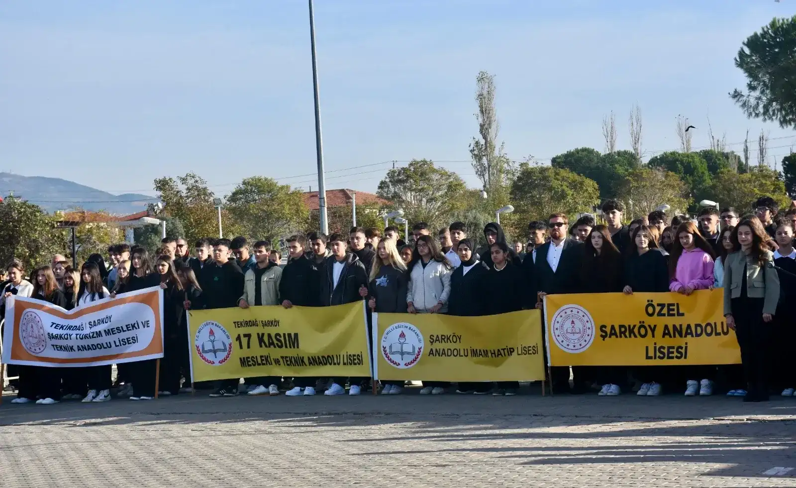 “Şarköy; vatanına, milletine, bayrağına her daim sahip çıkmaya devam edecek”