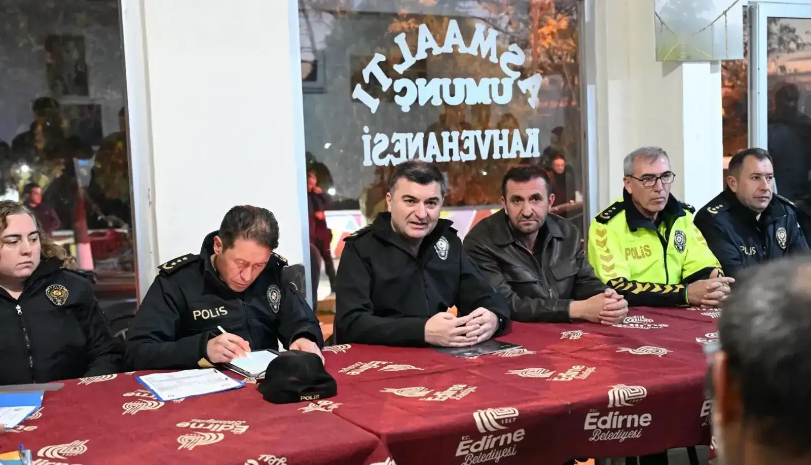 Emniyet Müdürü Ayhan dolandırıcılık olaylarına karşı uyardı