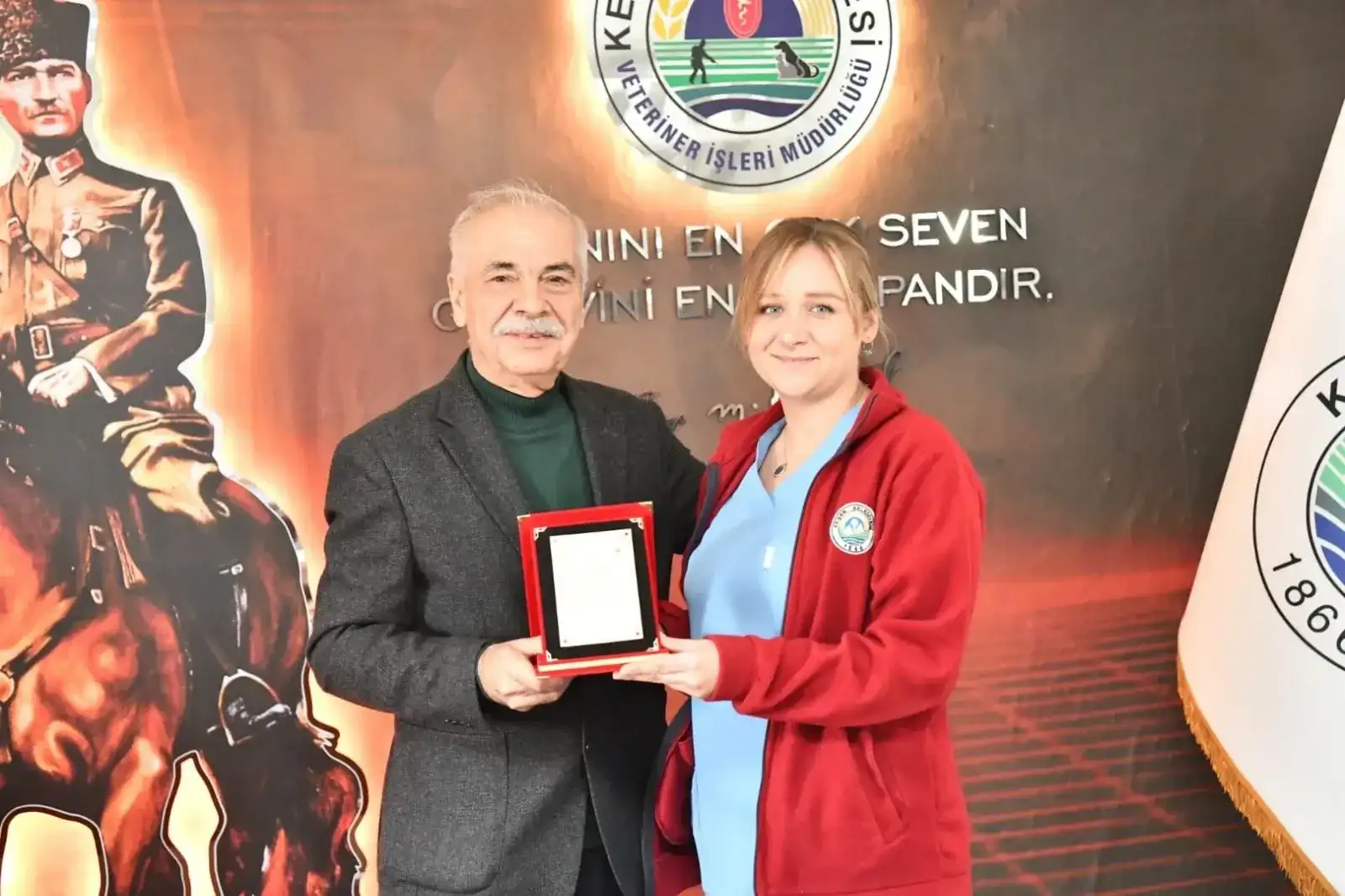 Başkan Özcan, hayvanseverlerle bir araya geldi