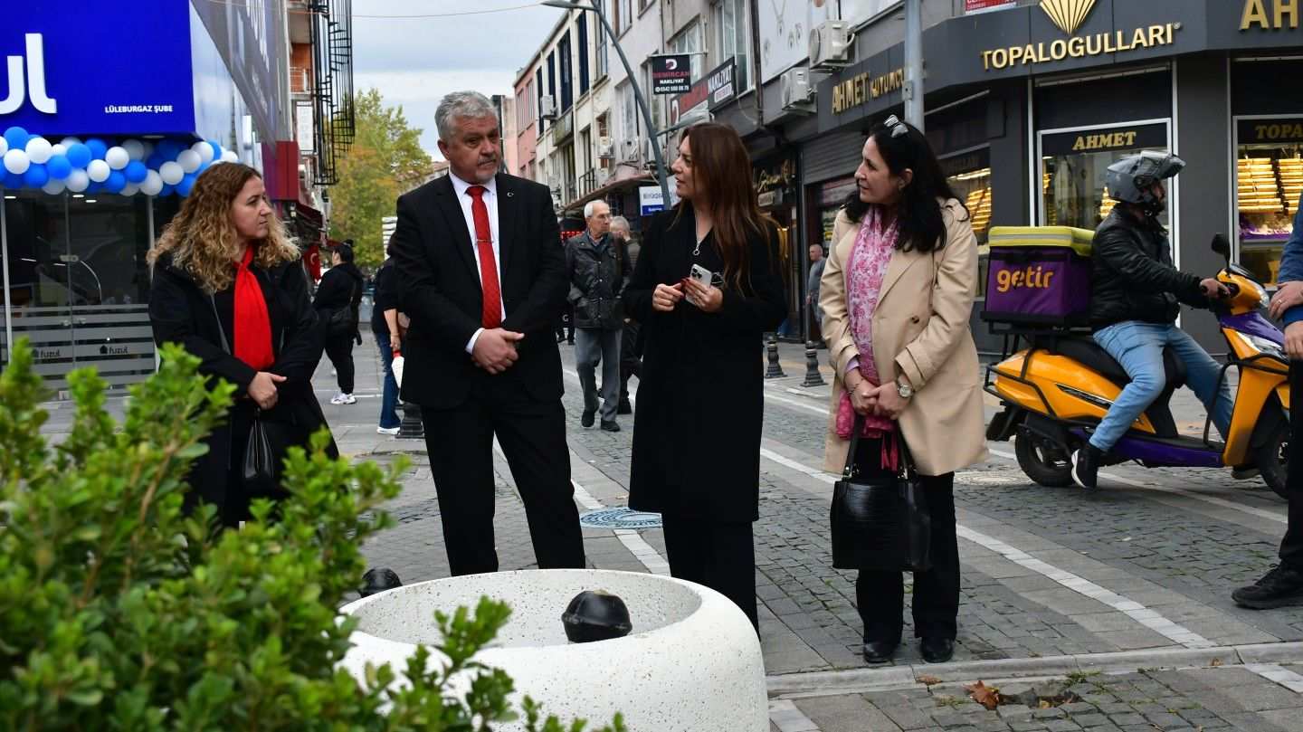 Başkan Gerenli, Zübeyde Hanım Parkı'nda inceleme yaptı