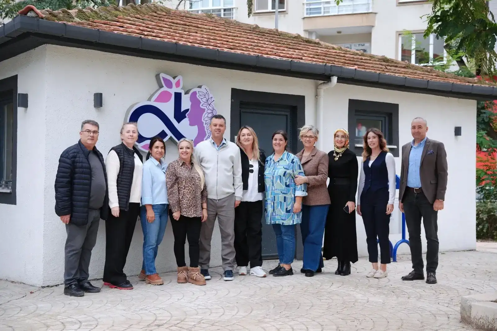 Kurs eğitmenleri ile kahvaltıda bir araya geldi