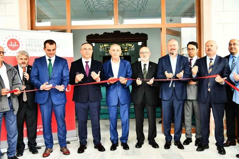 Hayırsever tarafından yaptırılan külliyenin açılışı gerçekleştirildi