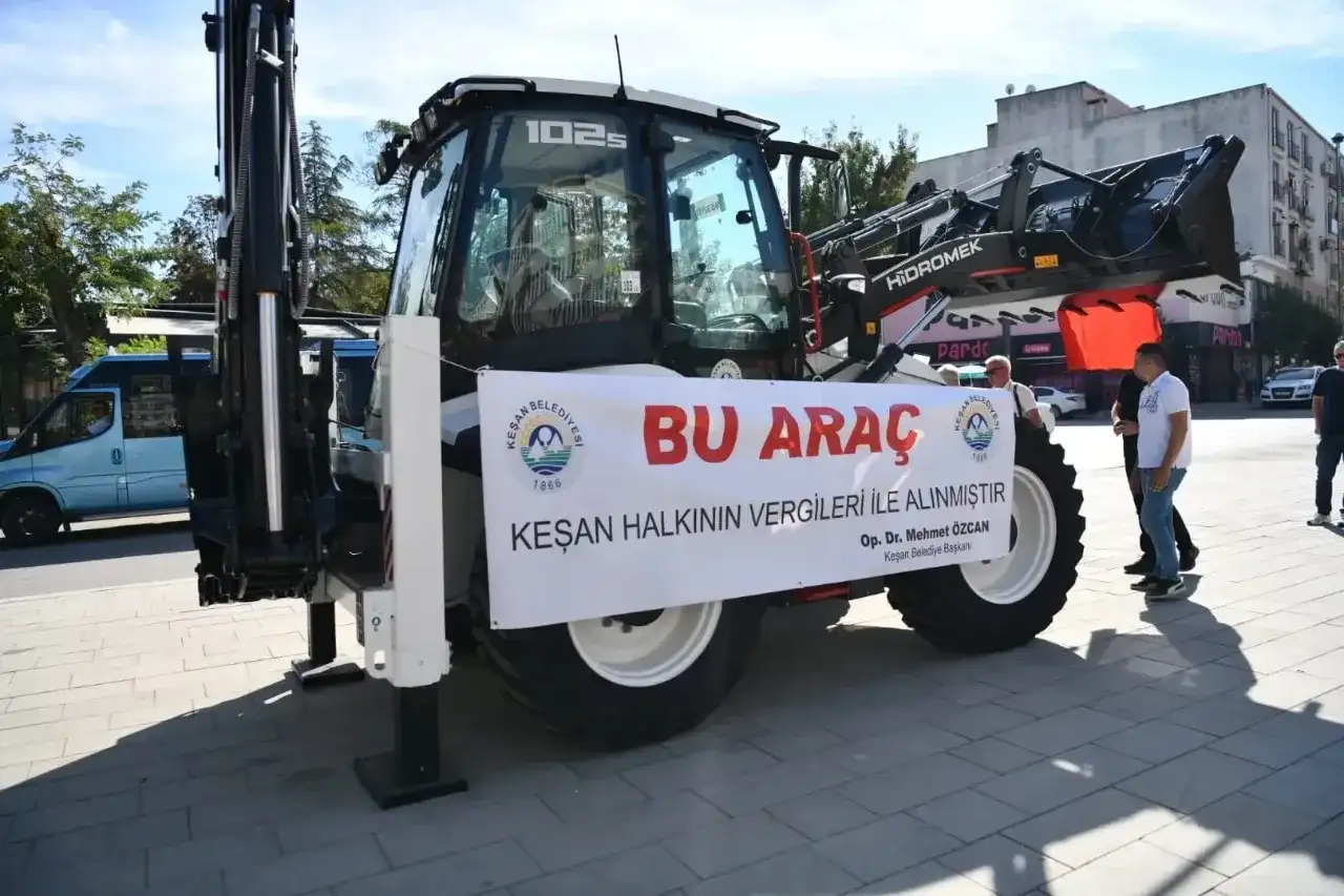 Belediyeye yeni araçlar kazandırıldı