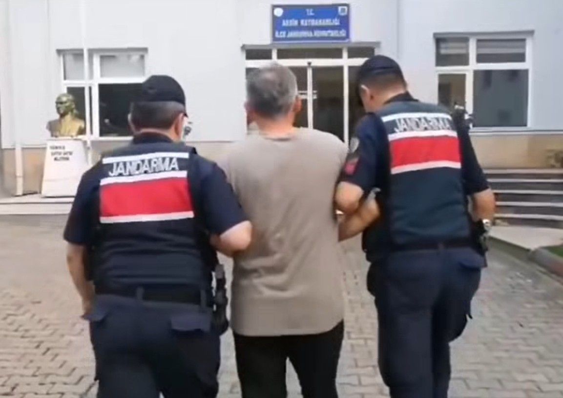 19 ilde fetö operasyonu; 53 gözaltı