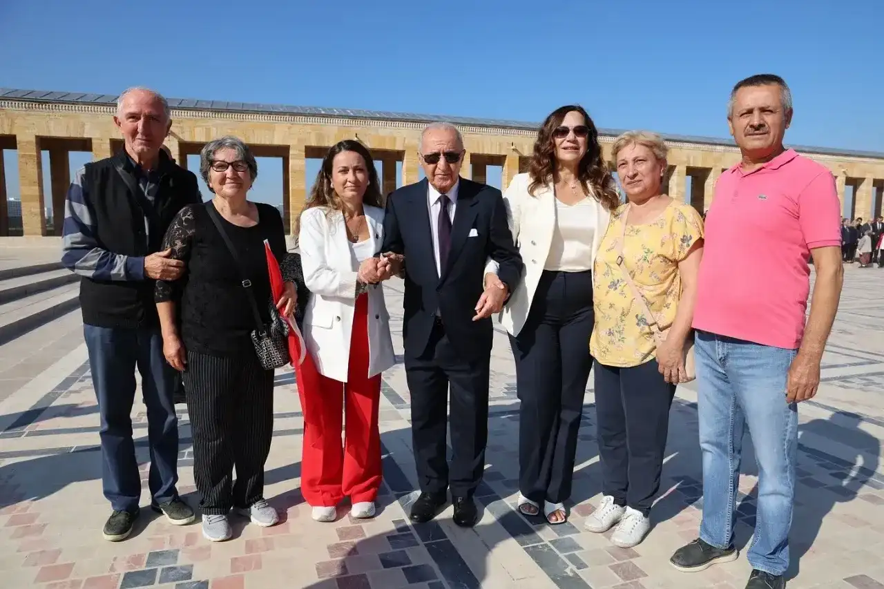 CHP’liler Ata’nın huzurunda