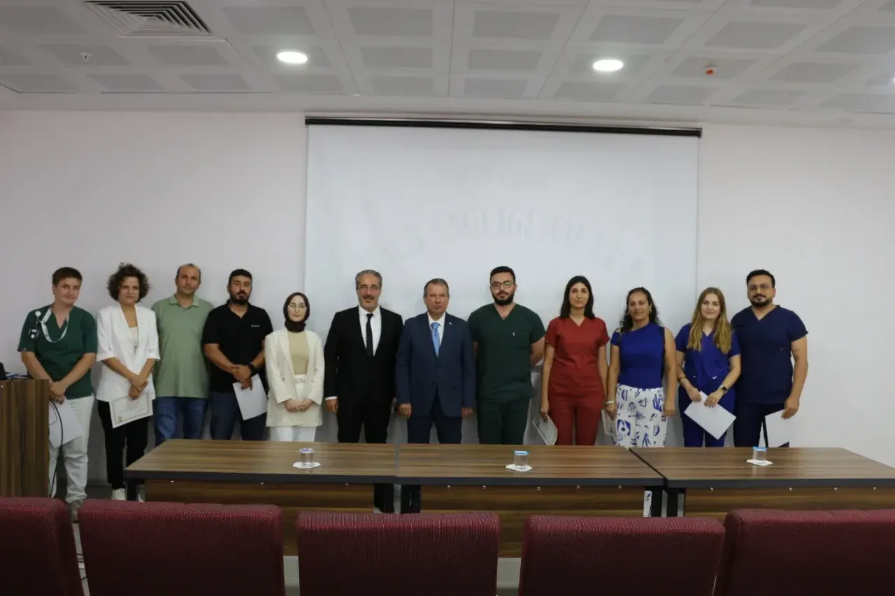 Sağlık personellerine teşekkür belgesi takdim edildi