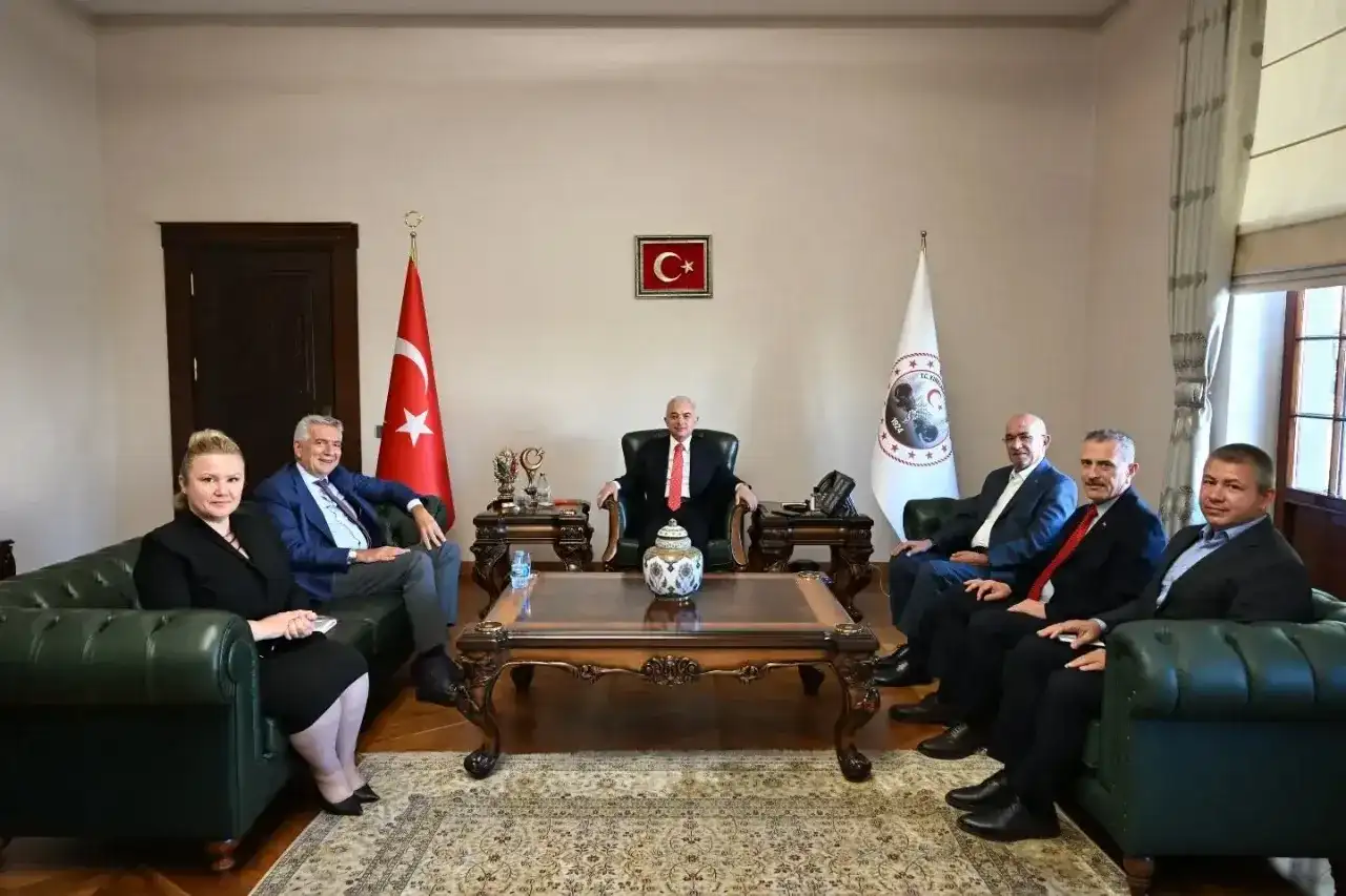 İSO Başkanı Bahçıvan’dan Vali Turan’a ziyaret