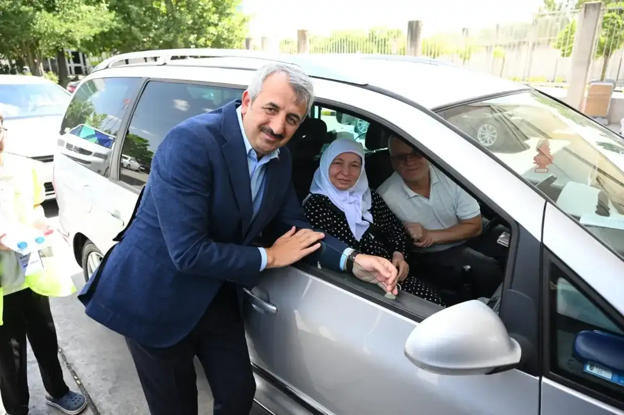 Gurbetçilerin bekleme süresi ortalama 49 dakikaya düştü