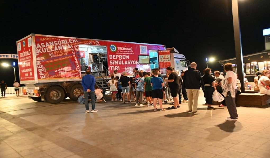 Deprem simülasyon TIR’ıyla eğitim seferberliği başlatıldı