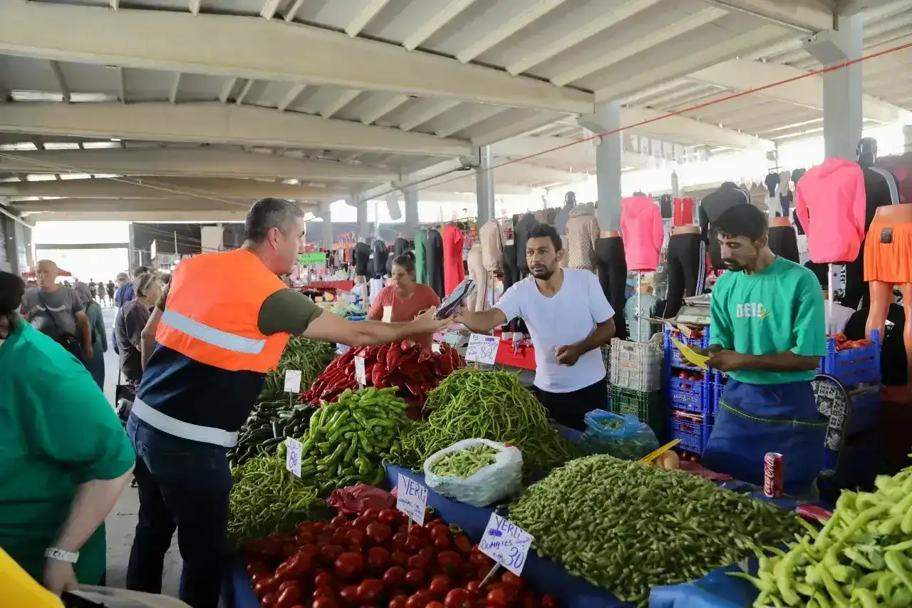Pazar yerlerinde temizlik seferberliği