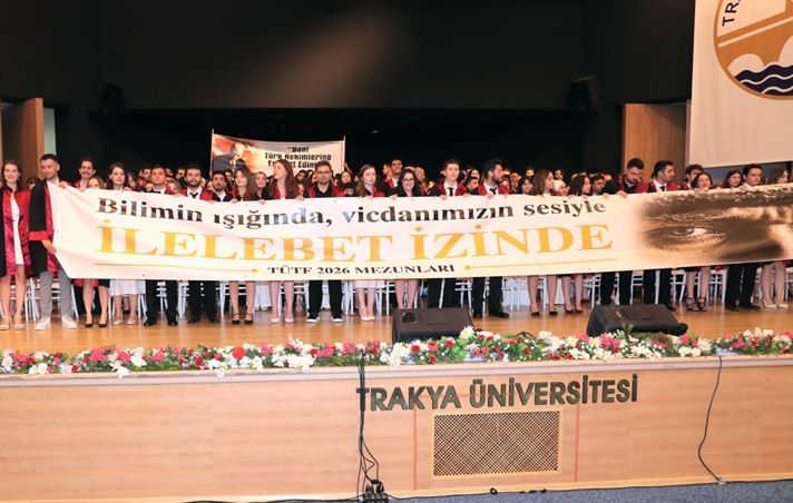 Tıp Fakültesi, mezunlarını uğurladı