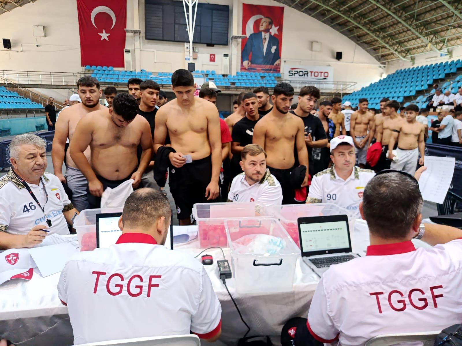 840 pehlivanın kayıt işlemleri başladı