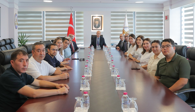 Kazakistanlı hekimler, eğitim programını tamamladı