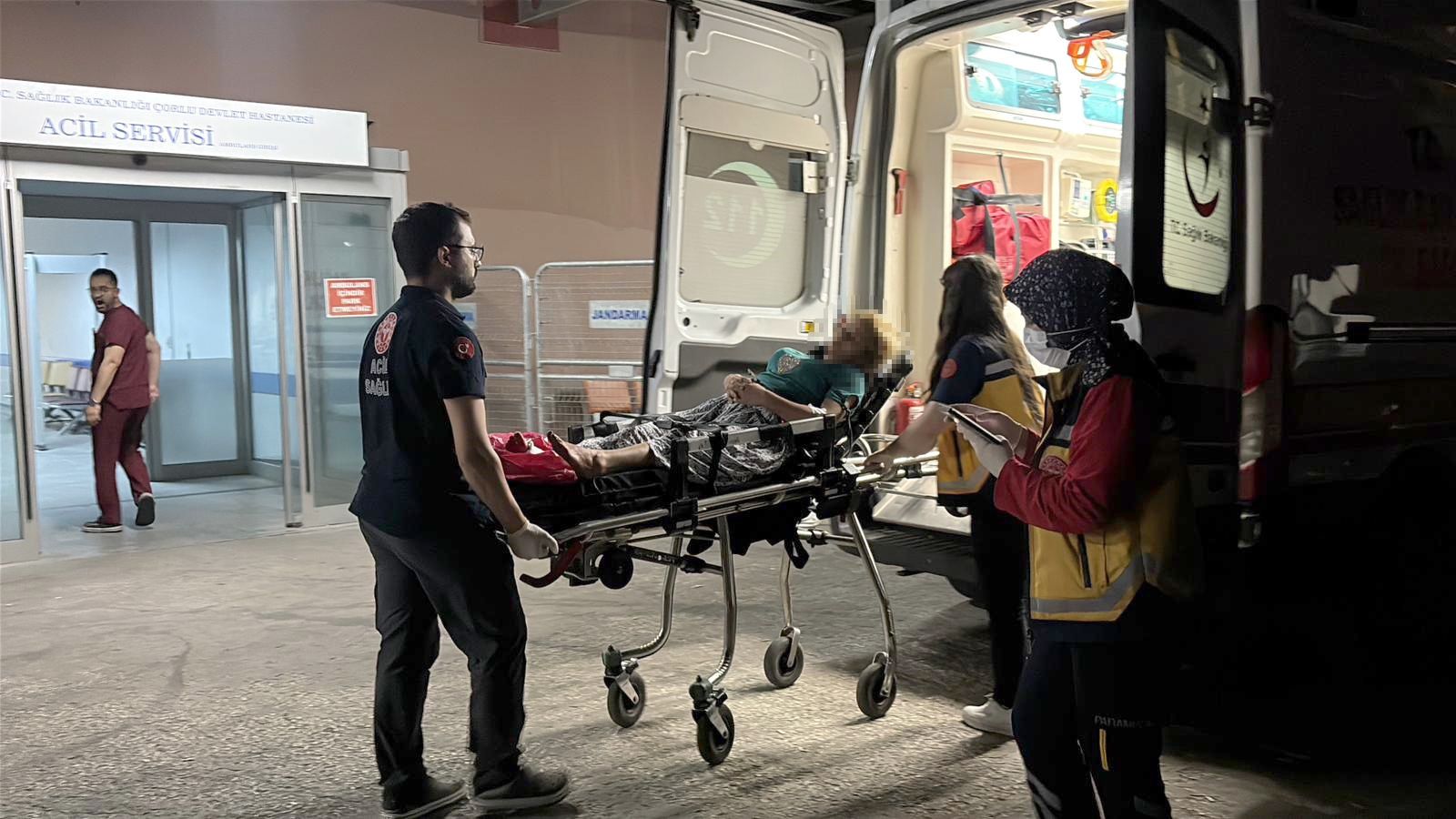 17 yaşındaki çocuk, kavgada tabancayla yaralandı